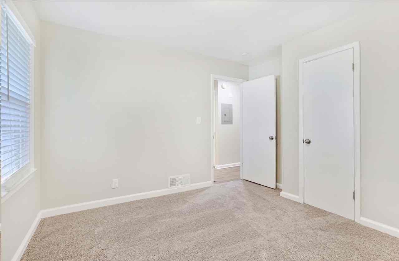 Lovely and Adorable House for Rent in  Ousley St