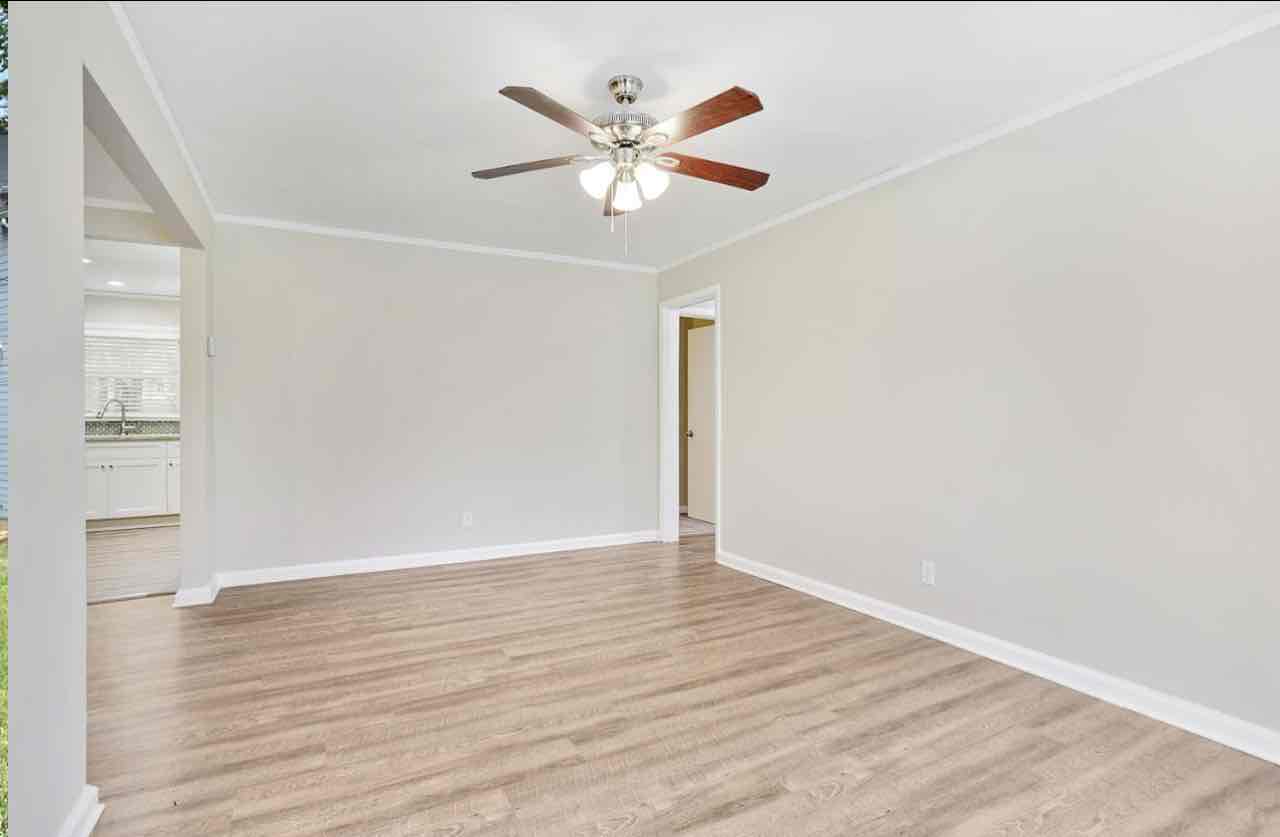 Lovely and Adorable House for Rent in  Ousley St