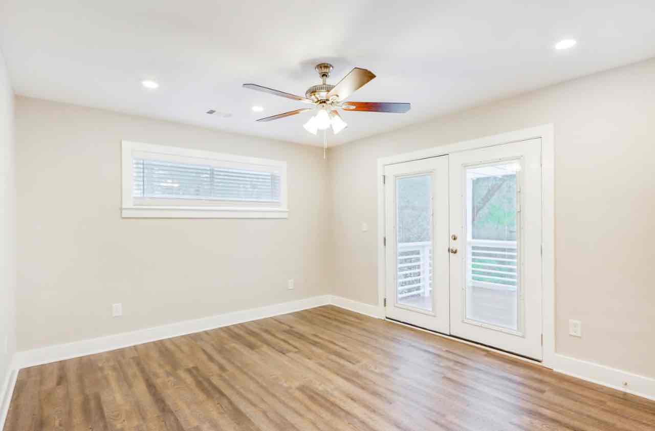 One-unit Spacious and Lovely House for Rent