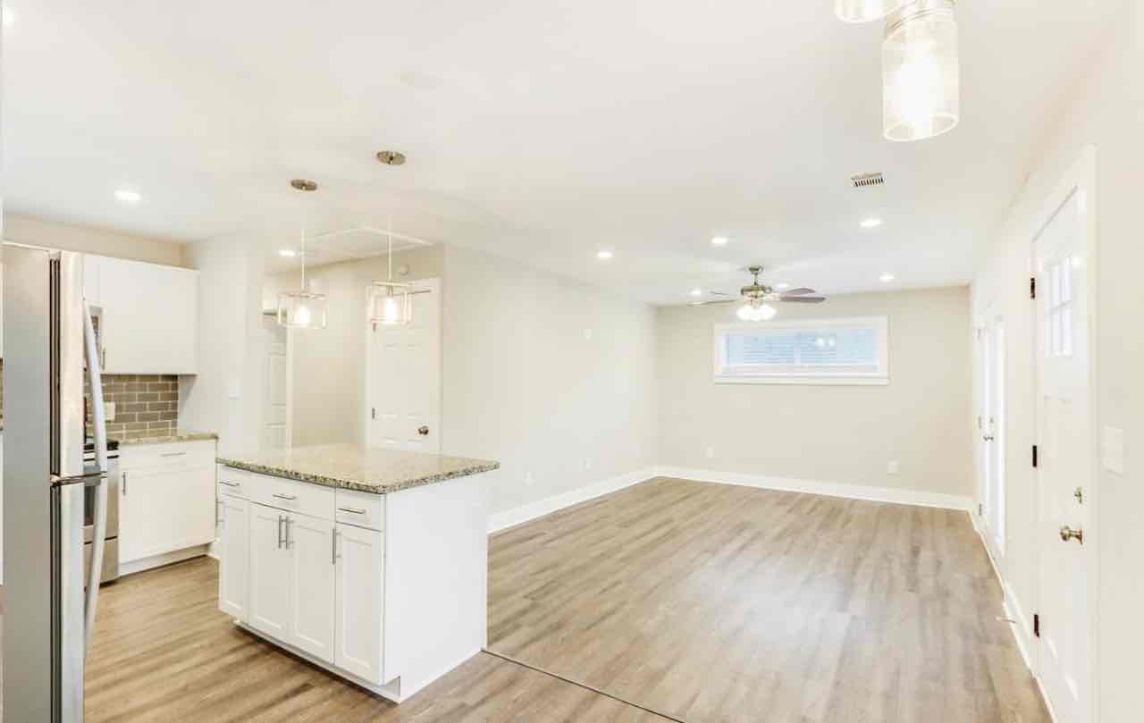 One-unit Spacious and Lovely House for Rent