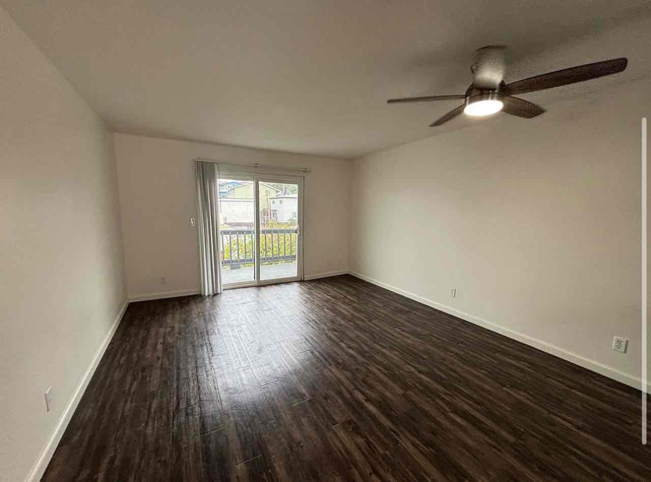 2bed, 2ba apartment for rent.