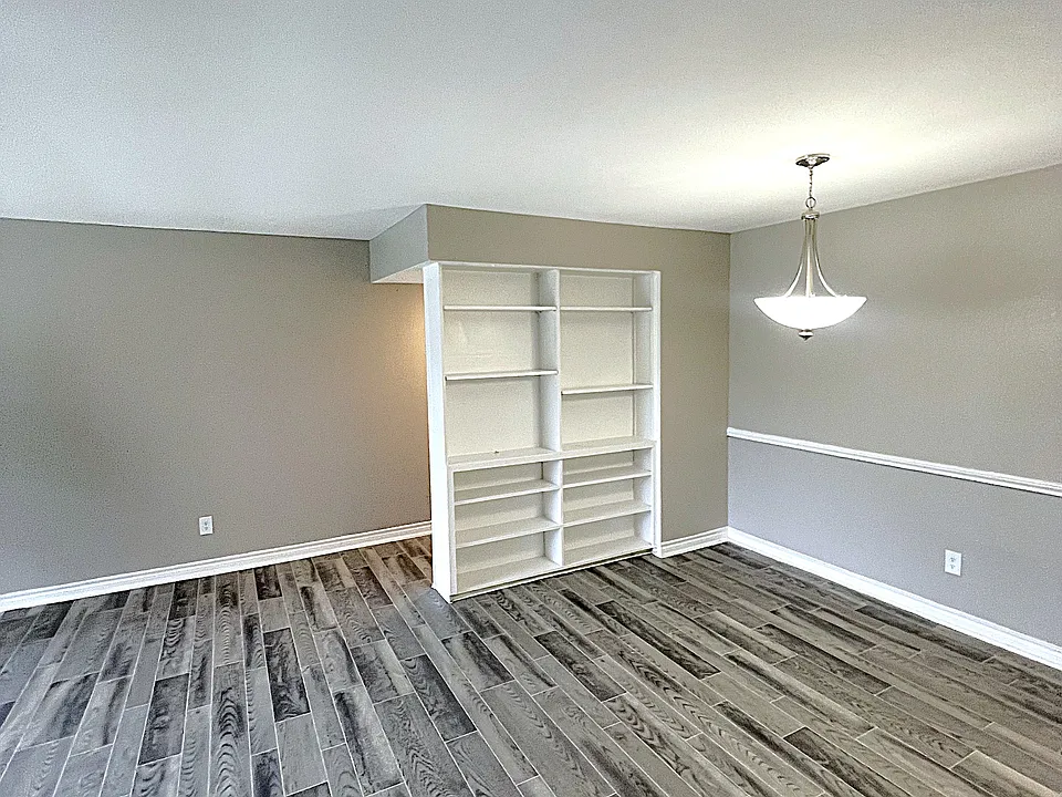 2bedroom 2bath.   1,180 sqft