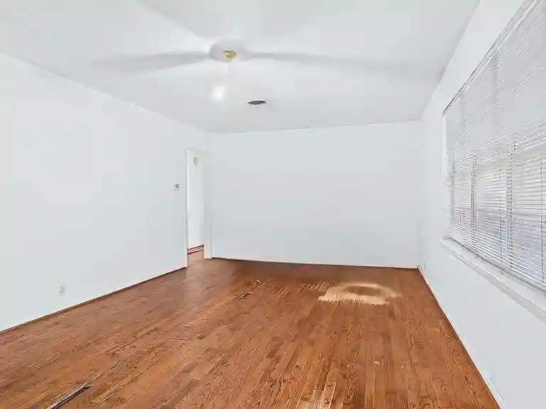 3 bedroom family house for rent