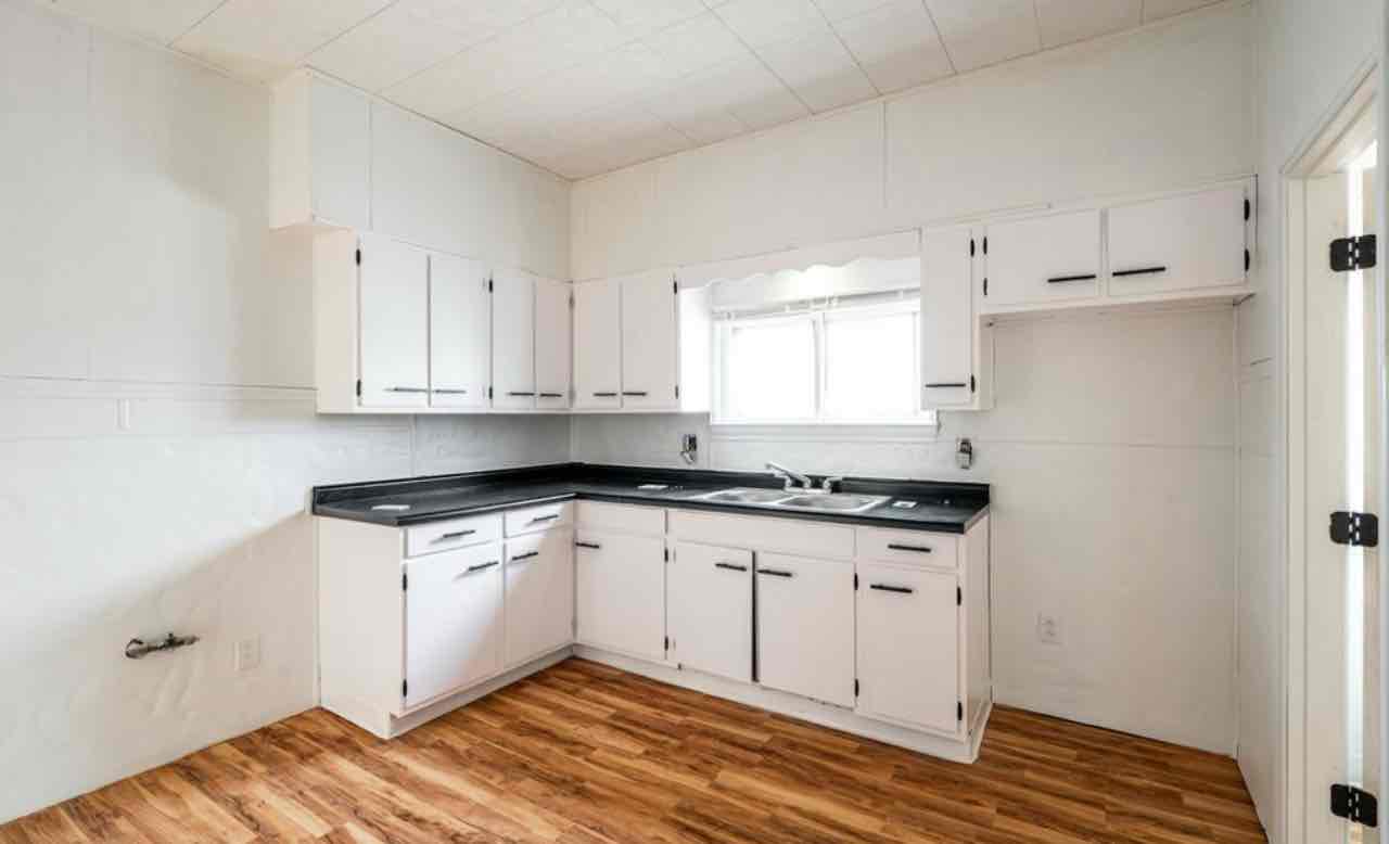 Two bedroom and one bathroom apartment