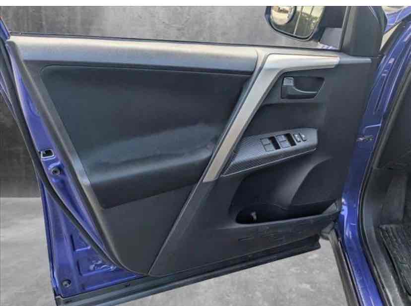 2014 Toyota RAV4 LE 168 mi