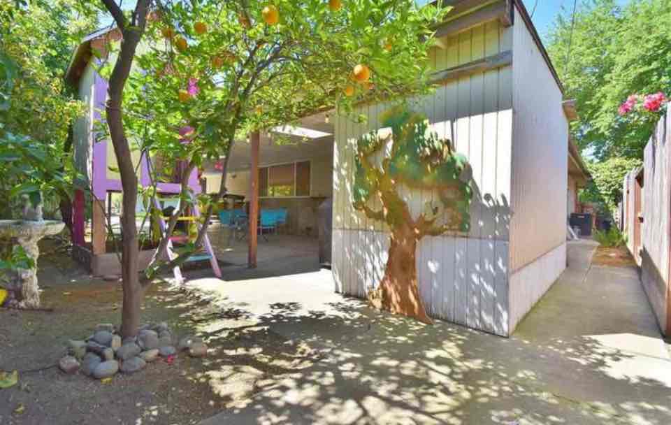 Spacious 3 bedrooms house coming 8/1