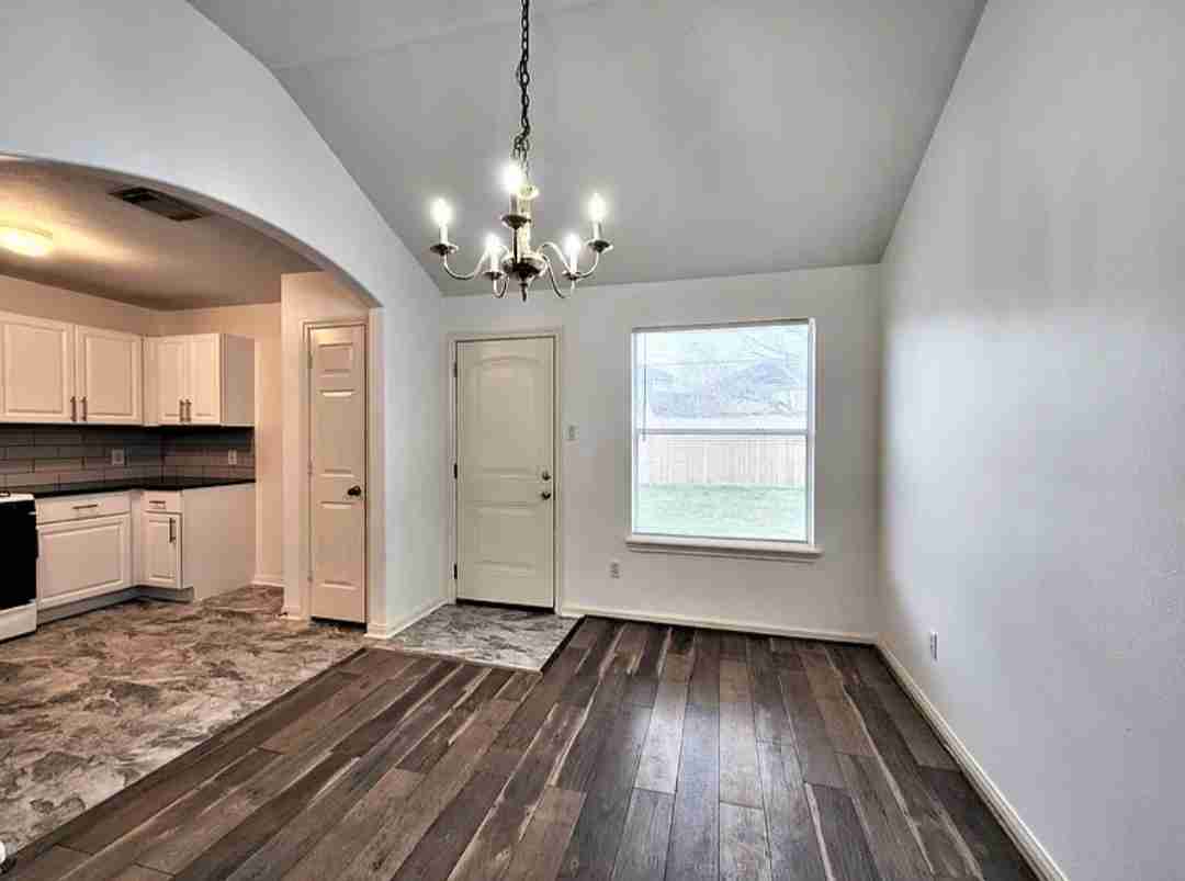 3 bedrooms for rent