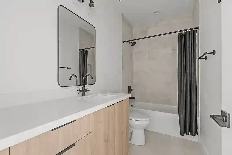 3 bedrooms for rent