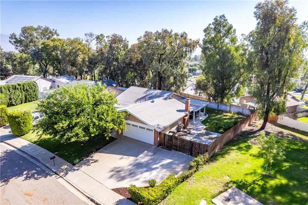 BEAUTIFUL SING FAMILY HOME