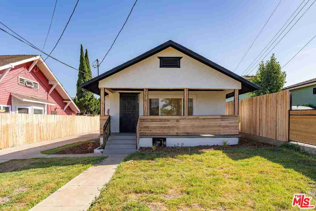 BEAUTIFUL SINGLE FAMILY HOME FOR RENT