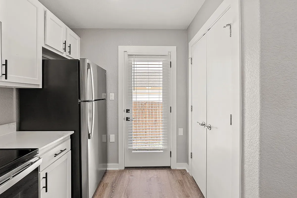 Apartment For Rent 20 Tate Lane