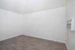 Retro 1 BR in College Area with Parking and Pool