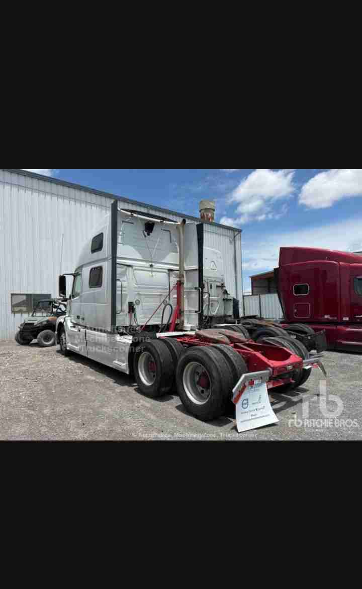 Volvo VNL
