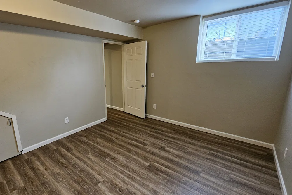 Discover urban living at its finest in this stylish 3-bedroom, 2-bathroom house 1136 N Fir St, Tacoma, WA, 98406