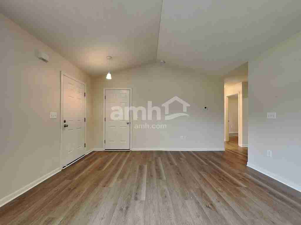3BEDROOM 2BATHROOM, SINGLE FAMILY HOME FOR RENT