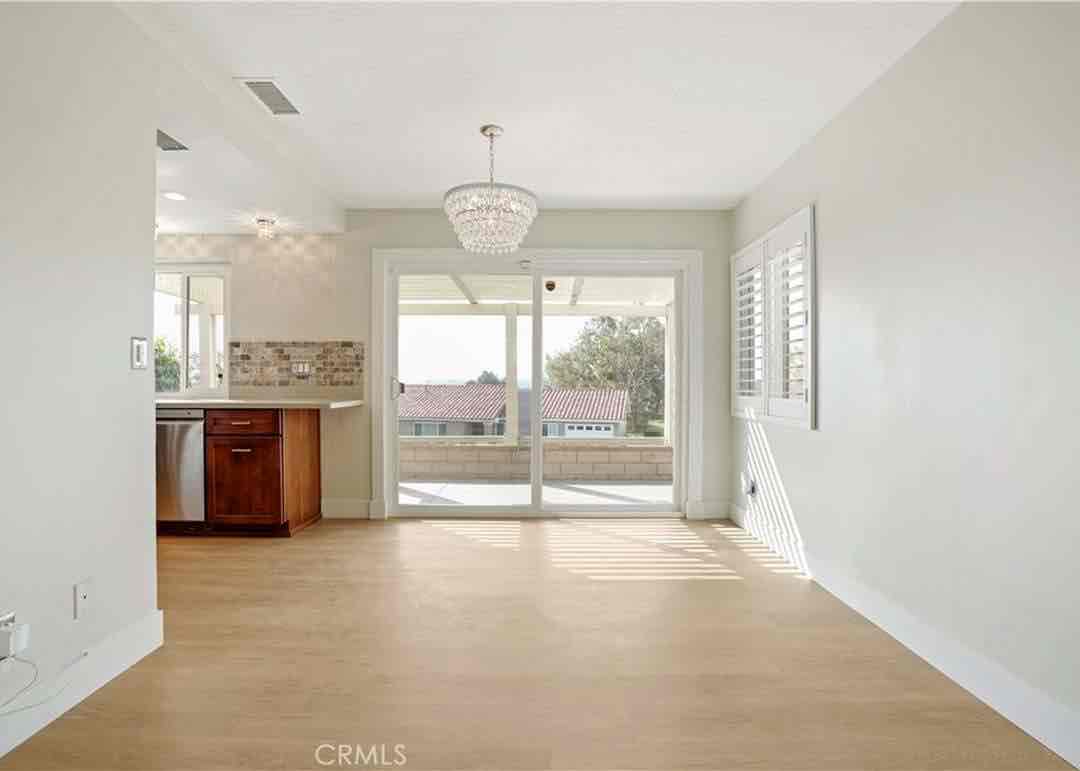 Spacious single family home 2 bed 1 bath car garage