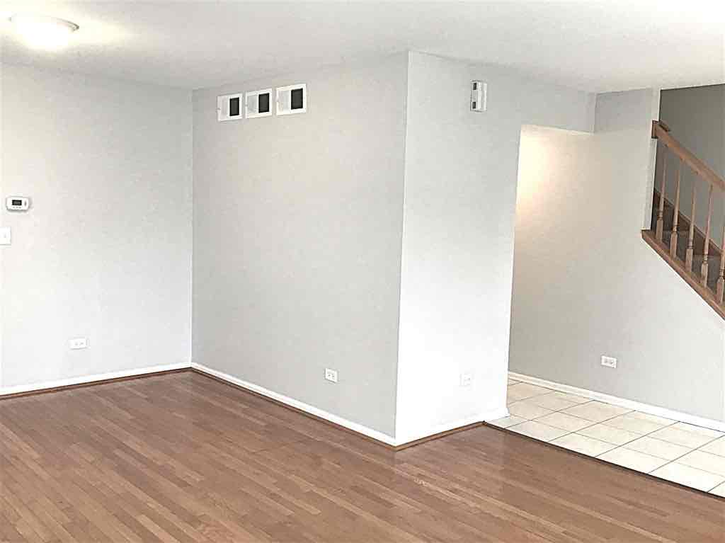 3 Bed ,  2.5 bath, 1,695 sqft, Pet Friendly
