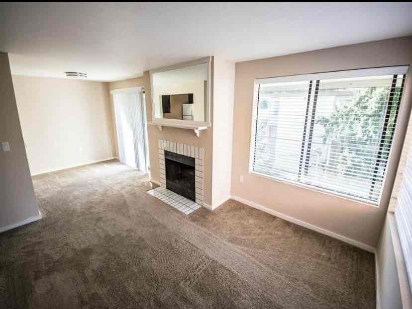 Spacious 2bed 1bath