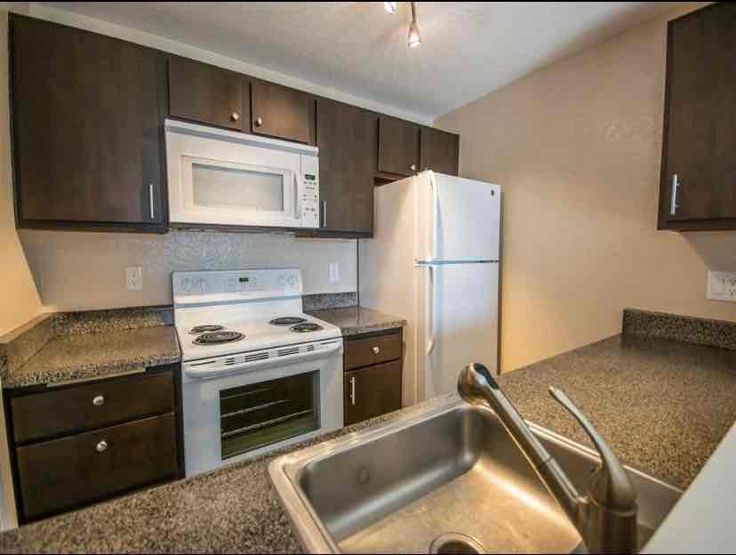 Spacious 2bed 1bath