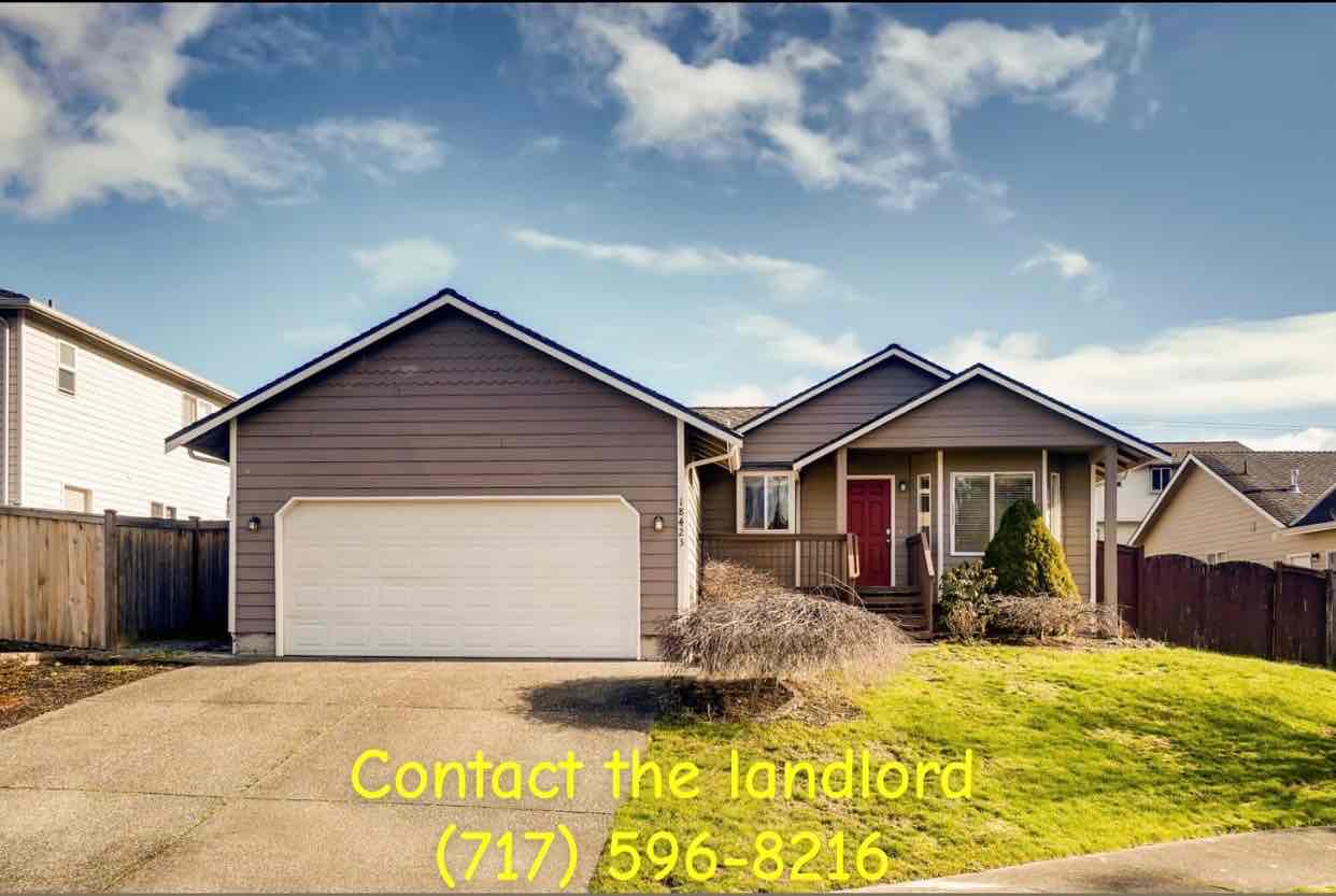 3BEDS & 2BATHS Available For Rent