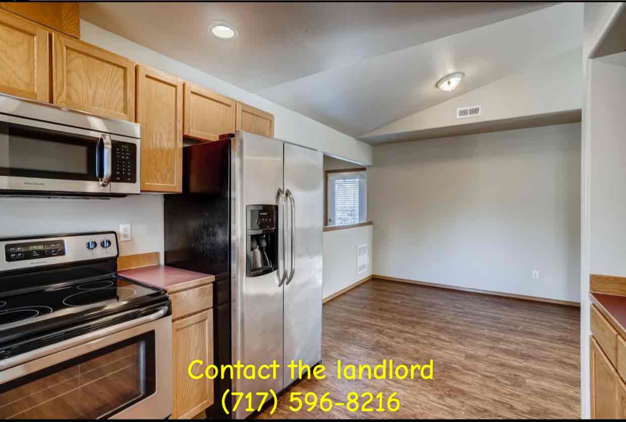 3BEDS & 2BATHS Available For Rent