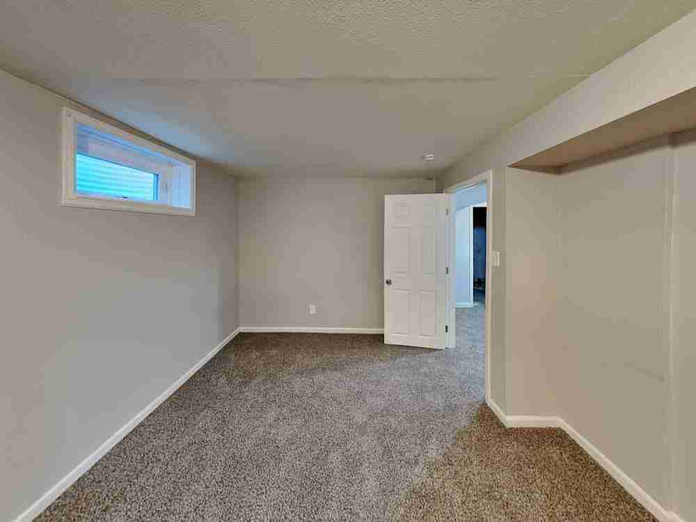 SINGLE FAMILY HOME FOR RENT