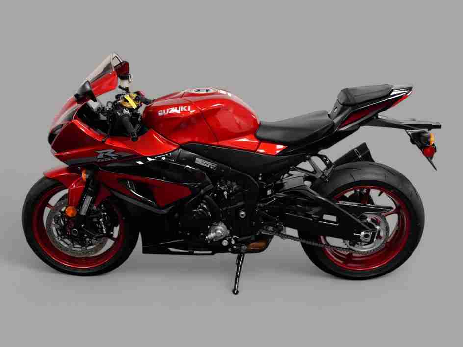 2025  SUZUKI GSX-R1000 ‪