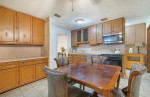 3 beds & 2 baths Apartment