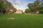 3 beds & 2 baths Apartment