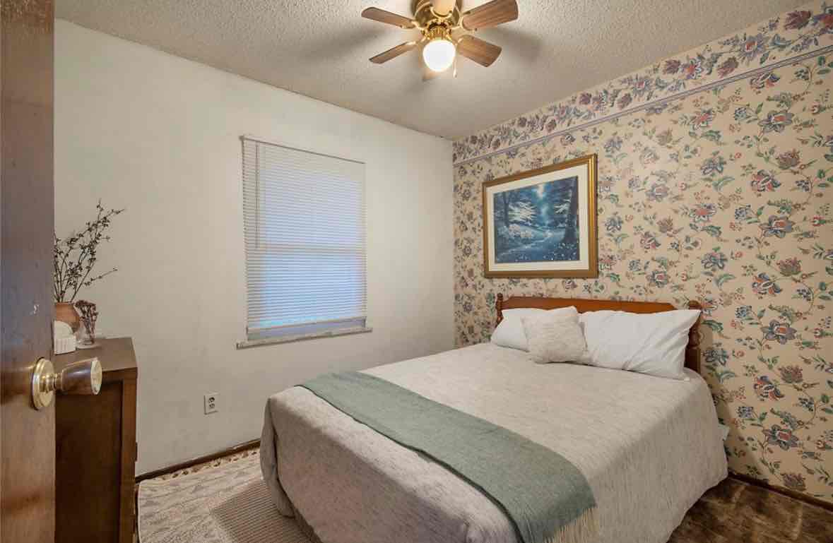 3 beds & 2 baths Apartment