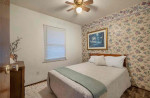 3 beds & 2 baths Apartment