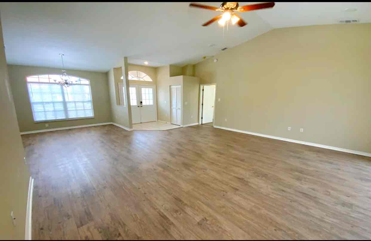 SINGLE FAMILY HOME
