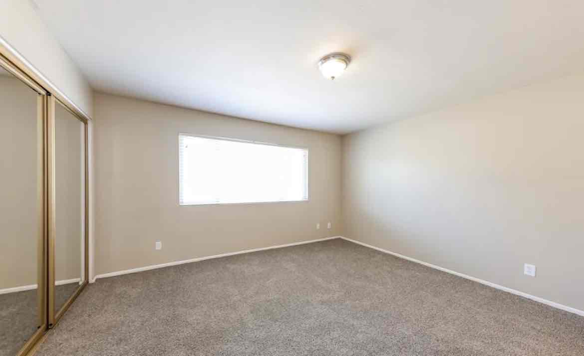 SINGLE FAMILY HOME
