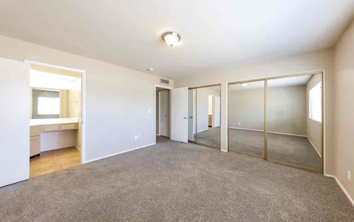 SINGLE FAMILY HOME