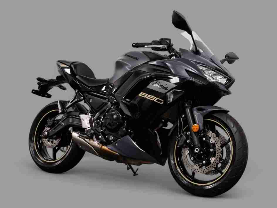2024  KAWASAKI NINJA 650 ABS  ‪