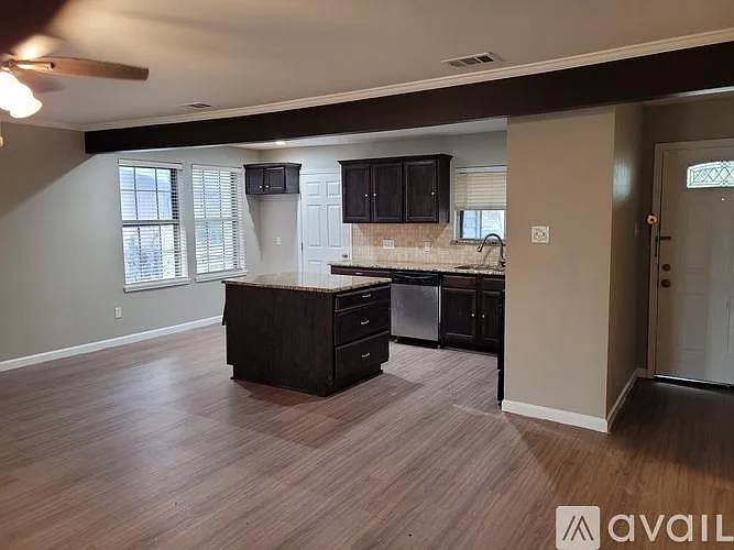 Amazing 3 bedroom, 2 bathroom house For rent