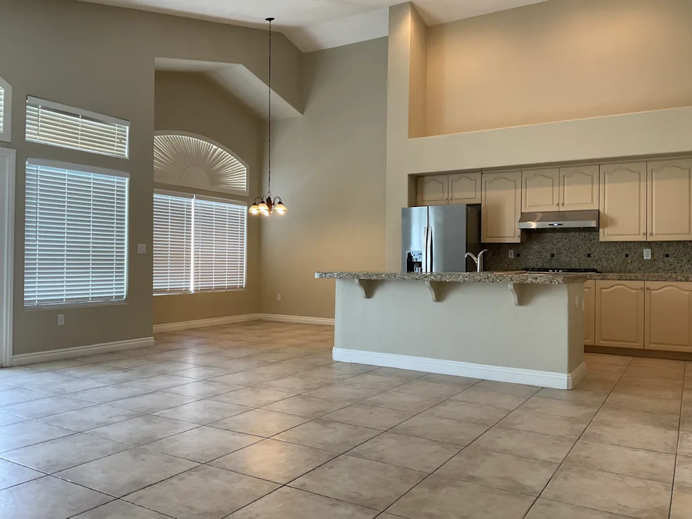 Home for rent 3 beds 2 baths