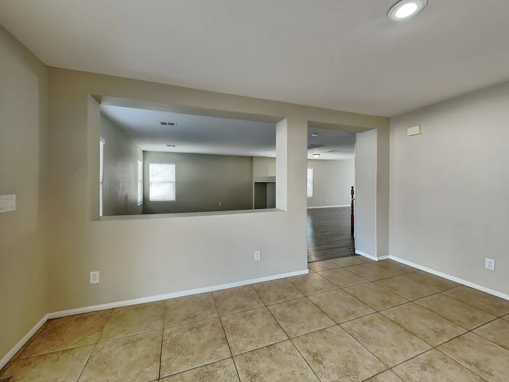 Home for rent 3 beds 2 baths