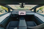 2023 Tesla Model Y 4dr SUV AWD w/Prod. End 09/23 688,009 mi