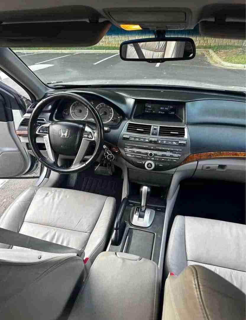 2012 Honda Accord EX-L V-6 90,000 mi