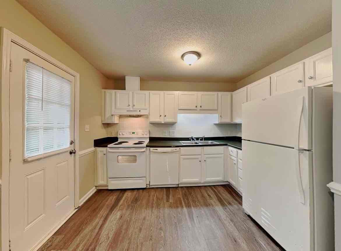 Your Dream Home Awaits – Stunning & Serene!