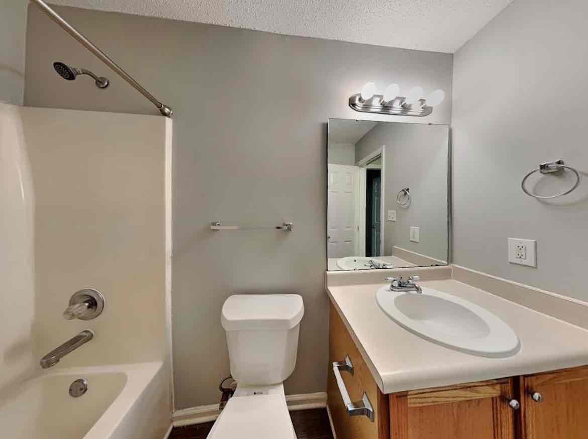 Your Dream Home Awaits – Stunning & Serene!