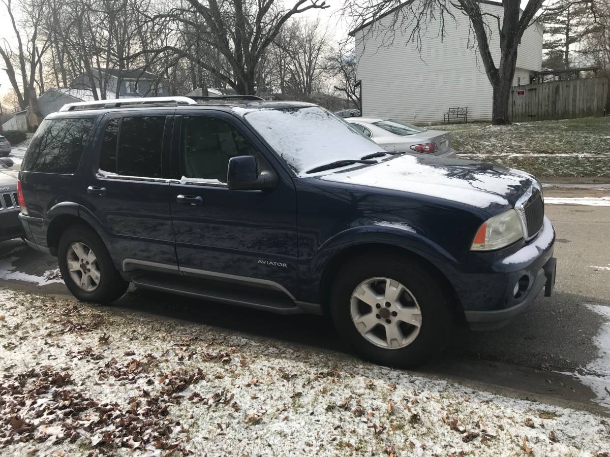 2004 Lincoln Aviator 72,000 mi