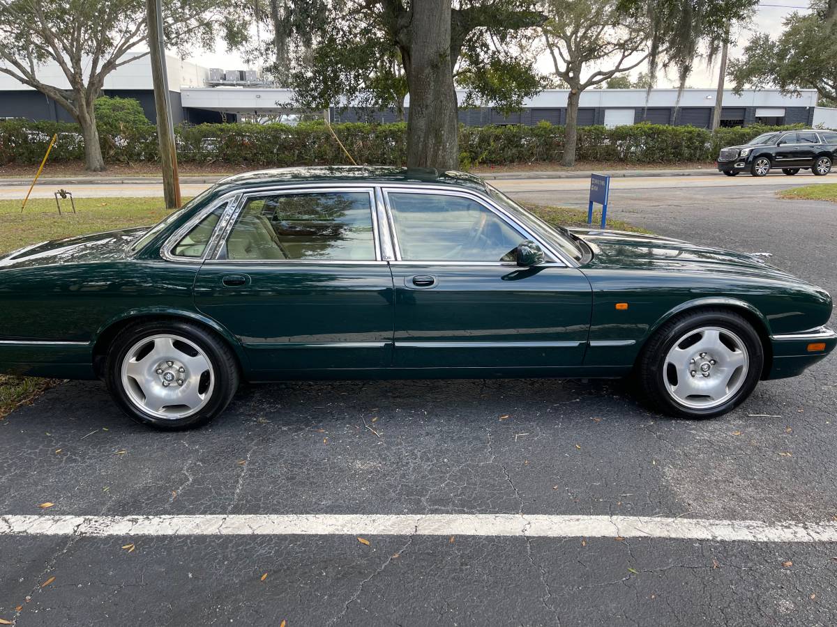Jaguar 74,000 mi