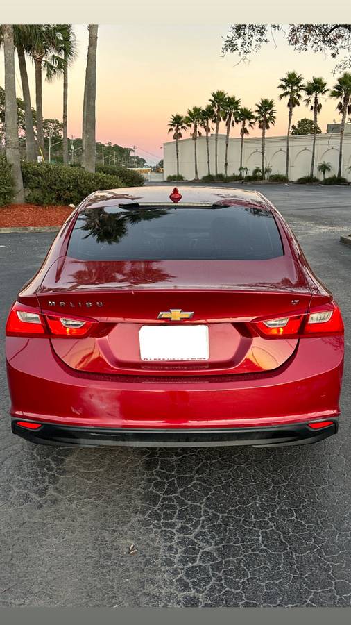 2016 Chevrolet Malibu 114,000 mi