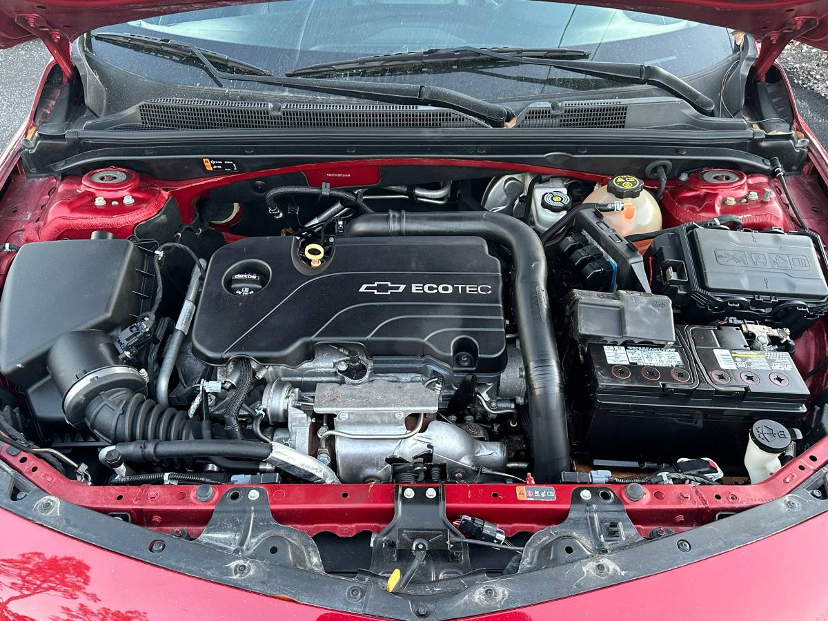 2016 Chevrolet Malibu 114,000 mi