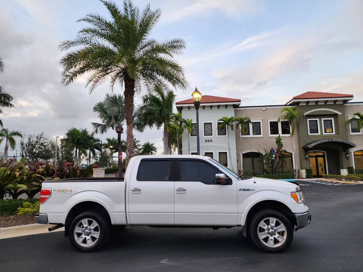 2011 Ford F-150 King Ranch 4WD  123,000 mi