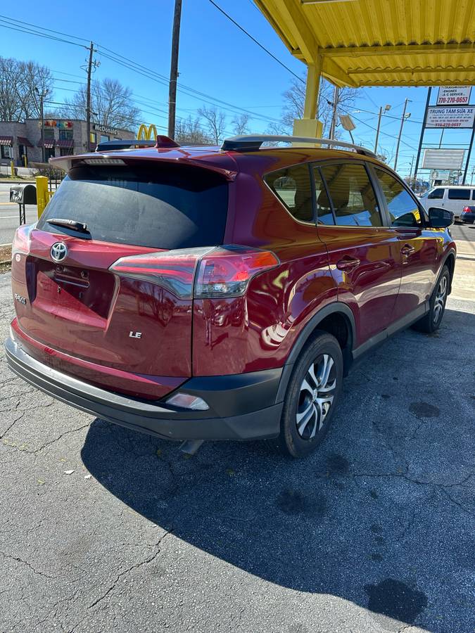 2018 Toyota RAV4 137,000 mi