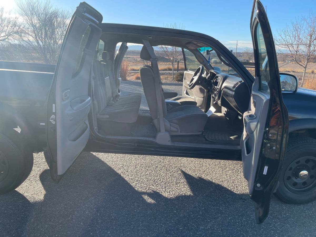 2001 Toyota Tundra 81,000 mi