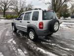 2004 Jeep Liberty Sport 4WD  106,000 mi